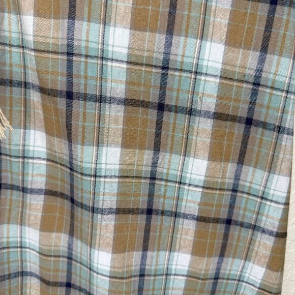 Gimmicks by BKE Blue and Tan Plaid Flannel Lace Up Long Sleeve Shirt Size L - Picture 5 of 14